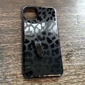 iPhone 11 Pro Max Leopard Loopy Case